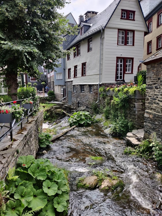 The stream going through the village of Monschau